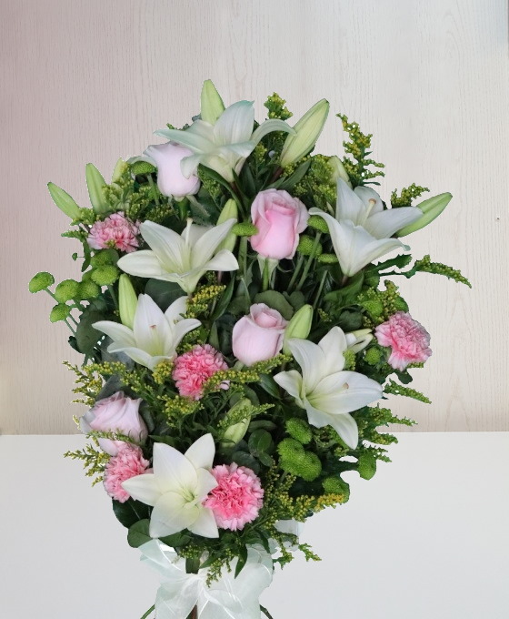 Ramo Funerario Blanco y Rosa